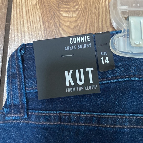 NWT Kut from the Kloth Skinny Jeans - Picture 3 of 4